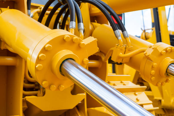 What are the 5 essential components of a hydraulic system?